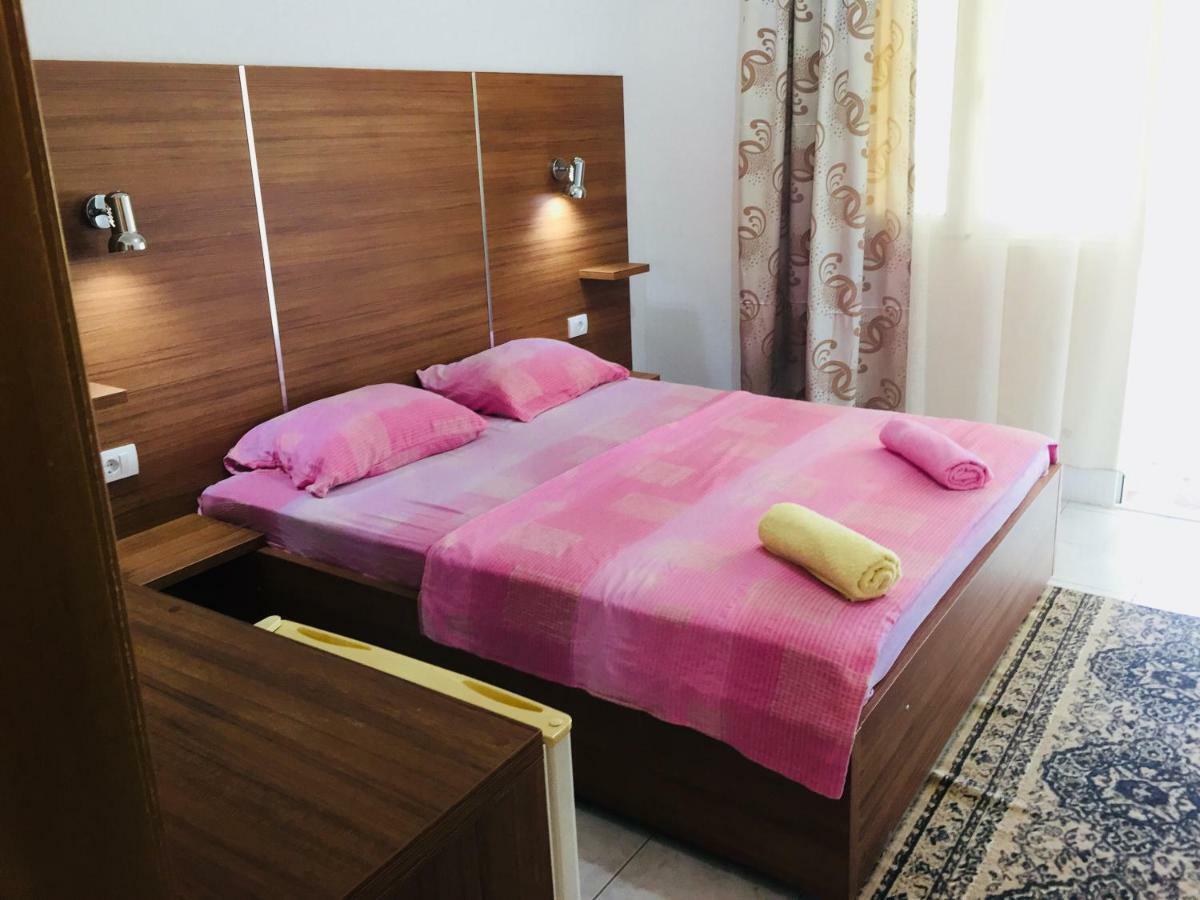 Flamingo Cottage Ulcinj Exterior foto